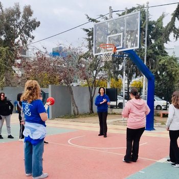 “Μαθαίνω να παίζω – μαθαίνω να ζω” στο 2ο Γυμνάσιο Ελληνικού